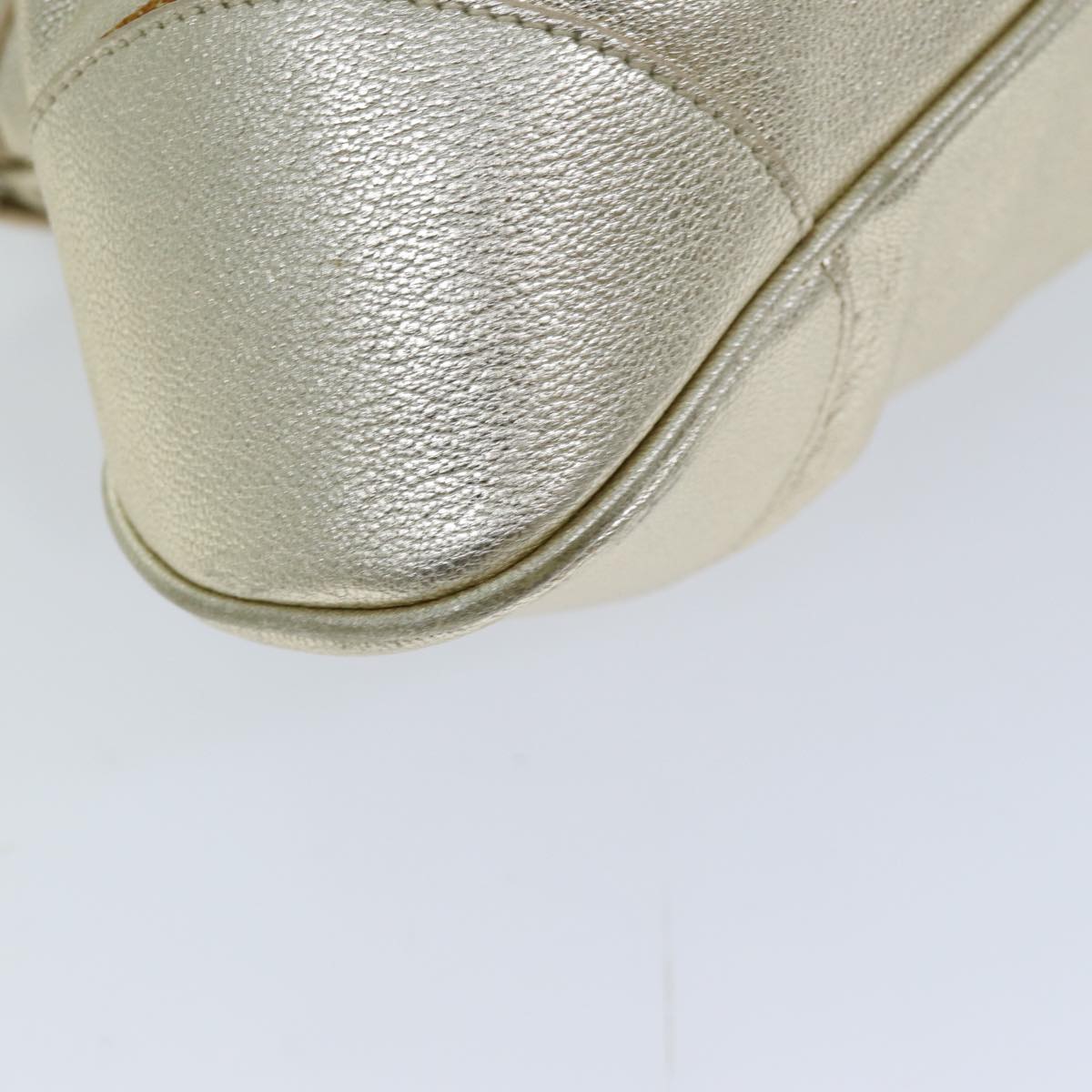 Salvatore Ferragamo Gancini Hand Bag Leather Gold Auth 76148