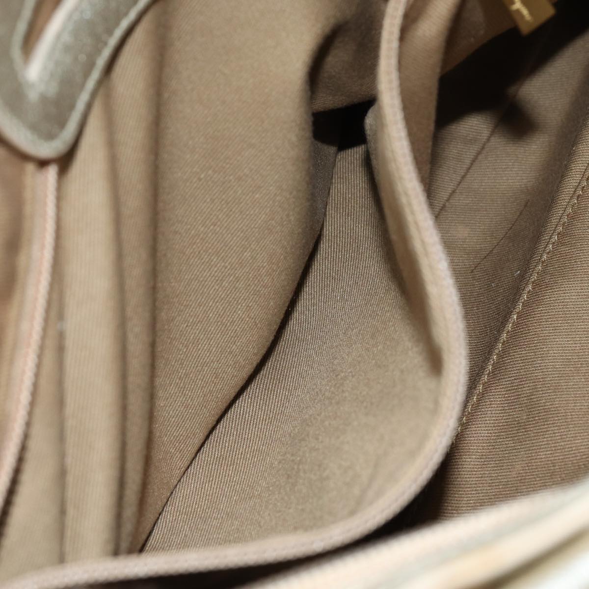 Salvatore Ferragamo Gancini Hand Bag Leather Gold Auth 76148