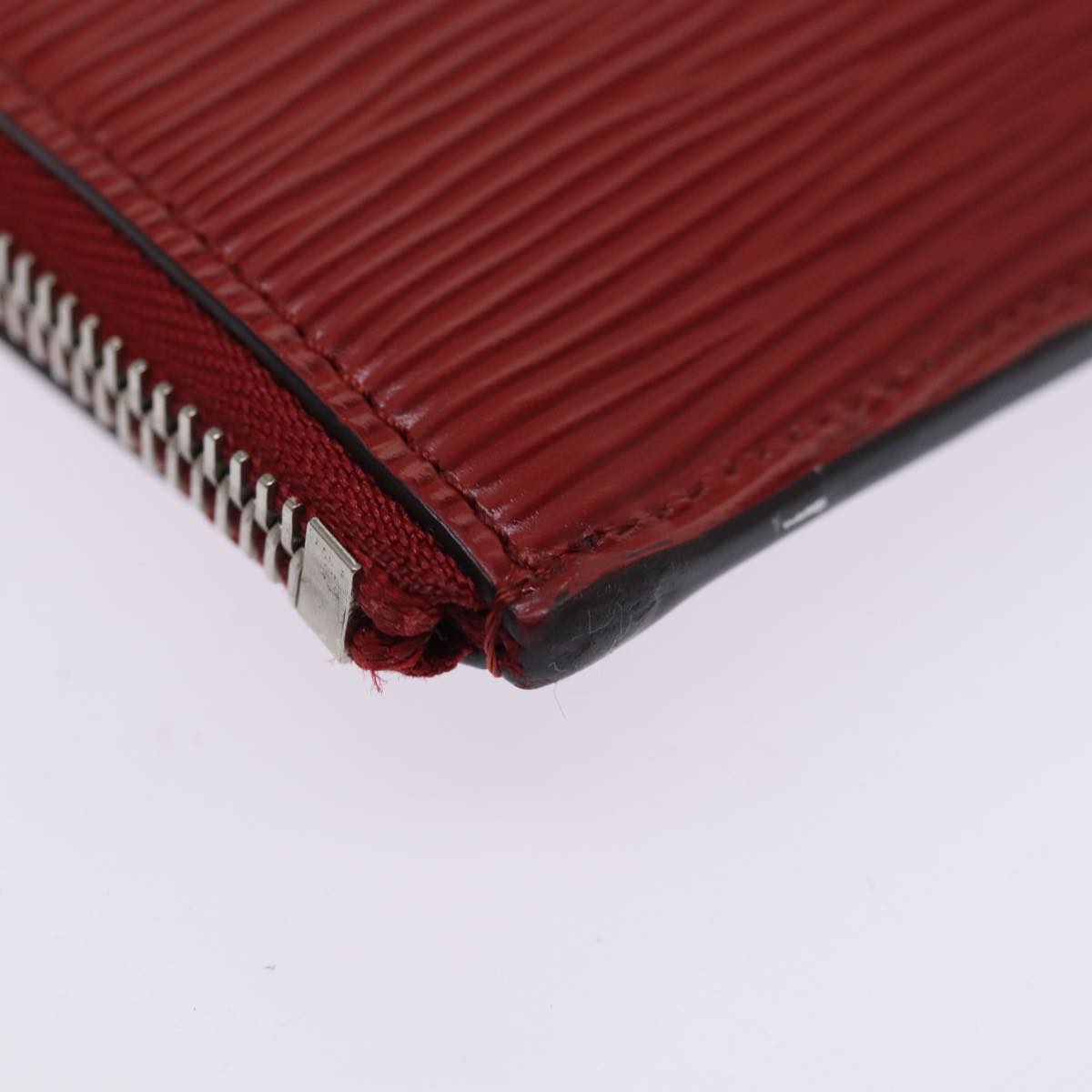 LOUIS VUITTON Epi Pochette Jules PM Clutch Bag Red Car Mine LV Auth 76821V