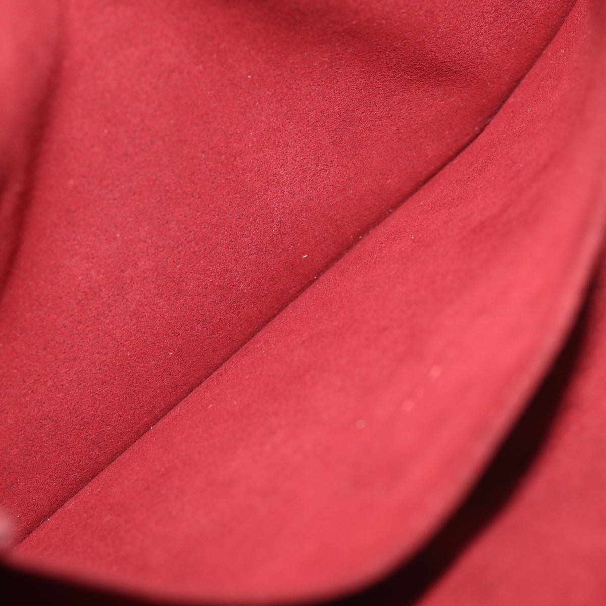 LOUIS VUITTON Epi Pochette Jules PM Clutch Bag Red Car Mine LV Auth 76821V