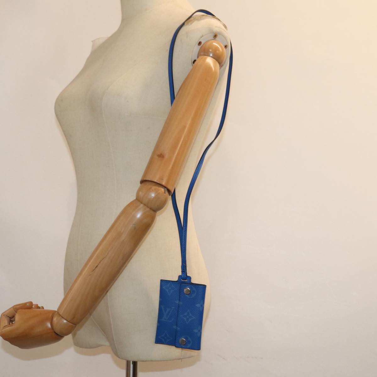 LOUIS VUITTON Monogram Pockets On Strap Card Case Blue M83154 LV Auth 77437SAM