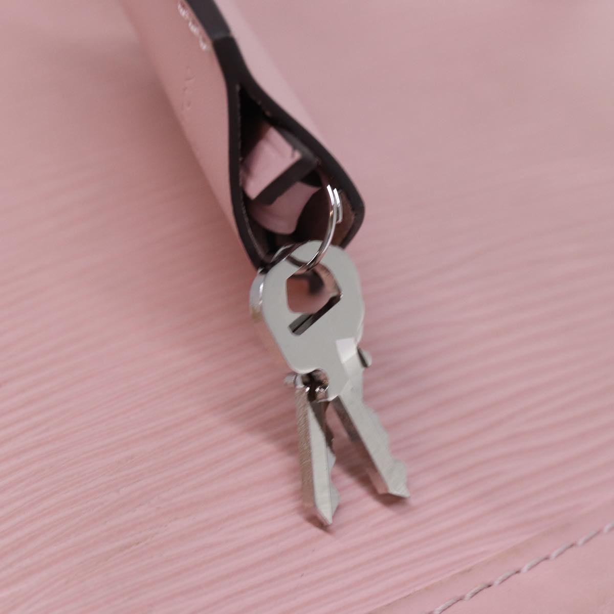 LOUIS VUITTON Epi Alma PM Hand Bag Pink M41323 LV Auth 77596