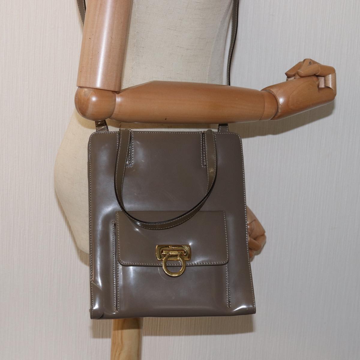 Salvatore Ferragamo Gancini Hand Bag Enamel 2way Gray Auth 77671