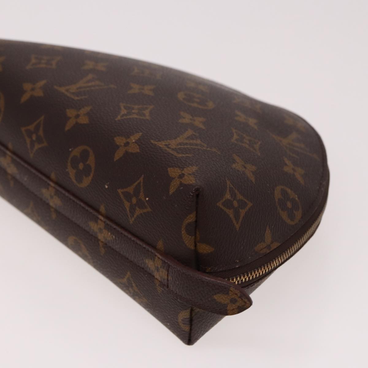 LOUIS VUITTON Monogram Trousse Demi Ronde Cosmetic Pouch M47520 LV Auth 77855