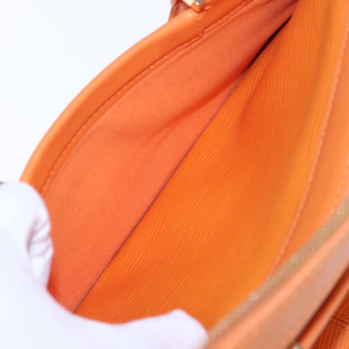 LOUIS VUITTON Epi Danura GM Hand Bag Orange Mandarin M5890H LV Auth 77879V