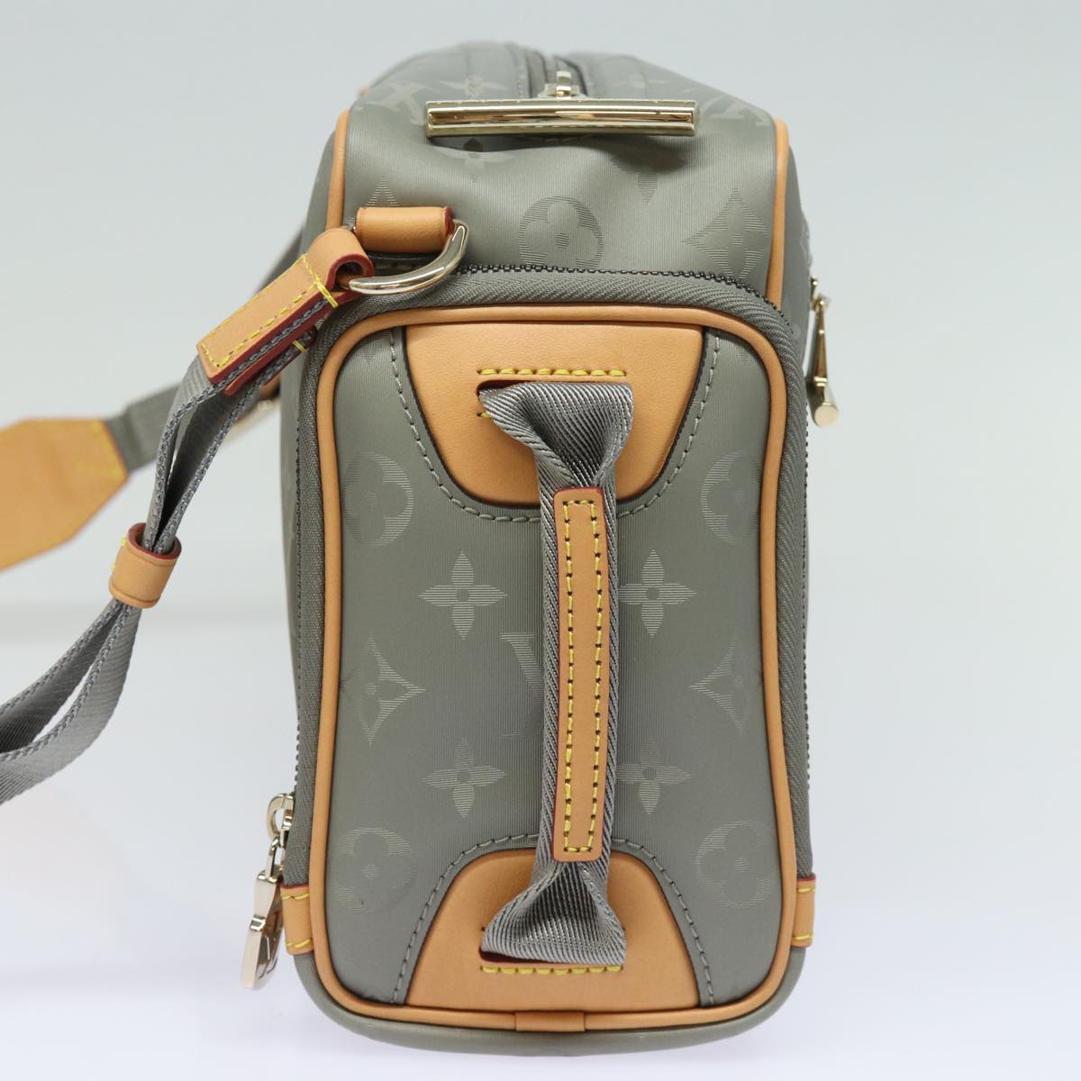 LOUIS VUITTON Monogram titanium Camera Bag Shoulder Bag Gray M43884 Auth 79277SAM