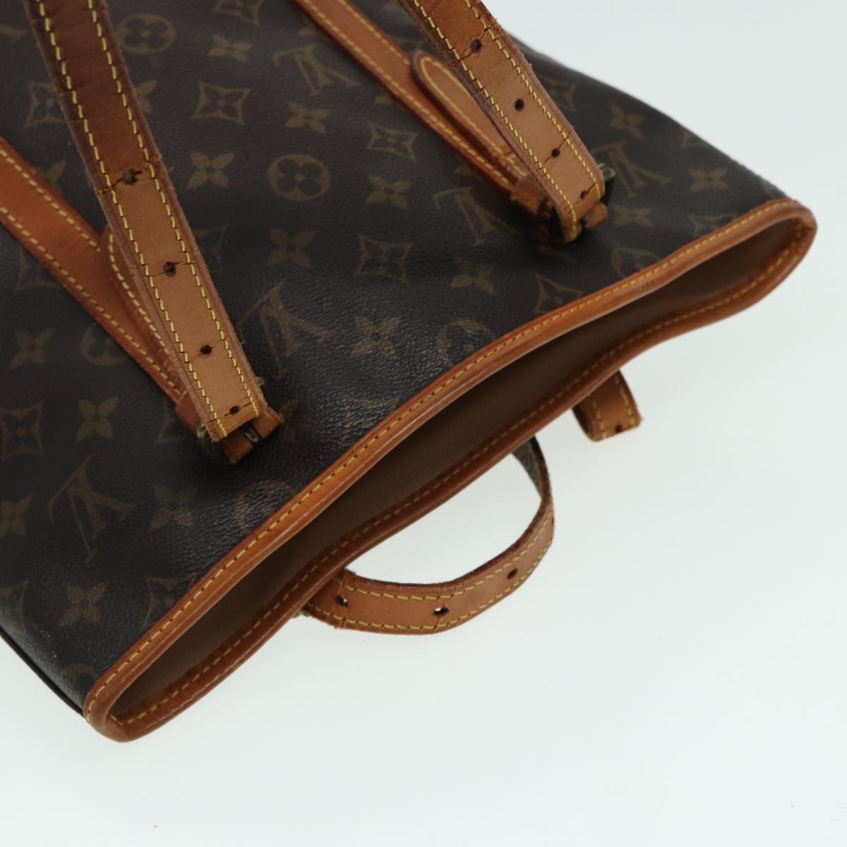 LOUIS VUITTON Monogram Bucket GM Shoulder Bag M42236 LV Auth 79920