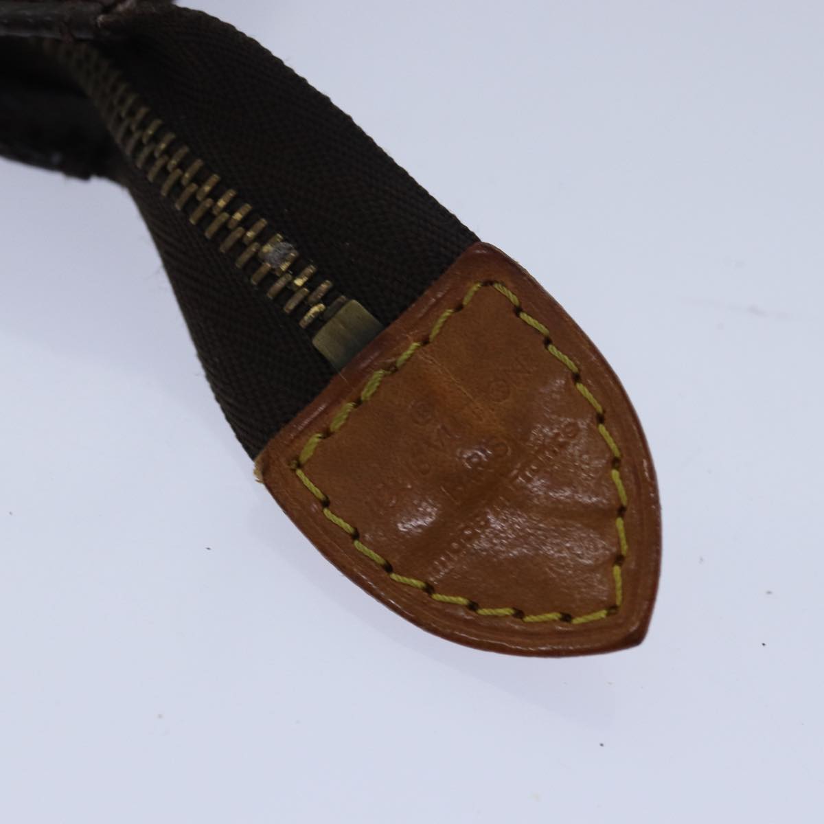 LOUIS VUITTON Monogram Poche Toilette 26 Pouch M47542 LV Auth 79929