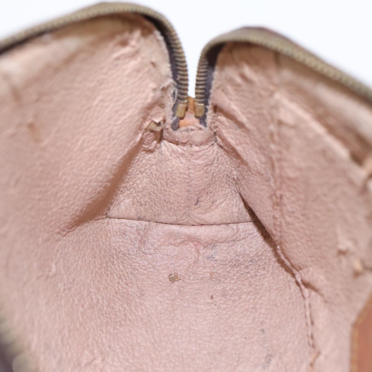 LOUIS VUITTON Monogram Pochette Cosmetic PM Cosmetic Pouch M47515 LV Auth 81600