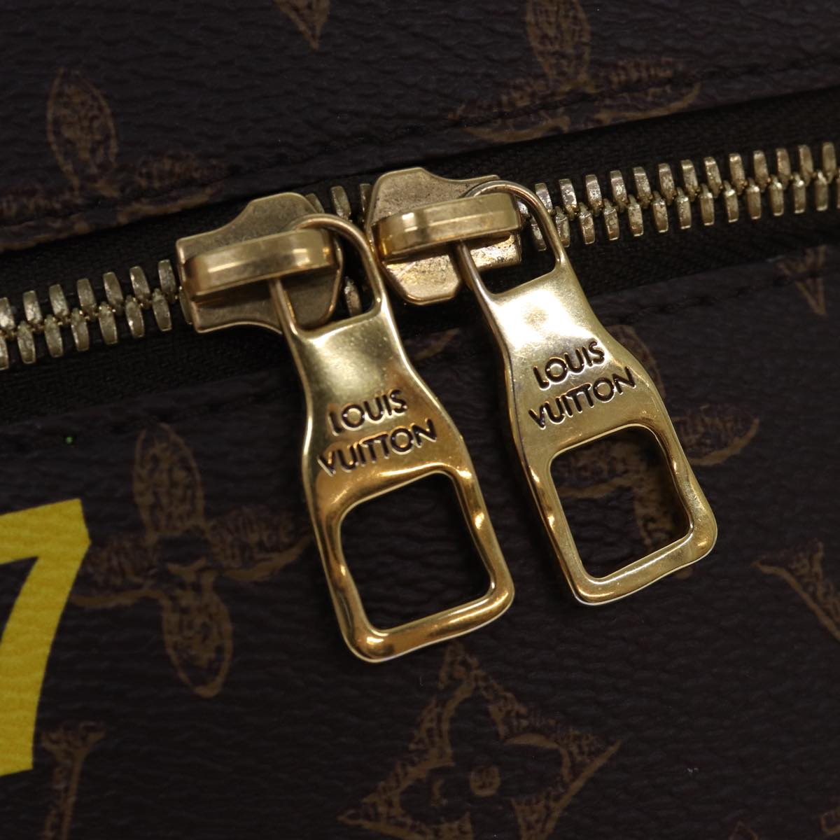 LOUIS VUITTON Monogram Vertical Box Shoulder Bag M59664 LV Auth 82618SAM