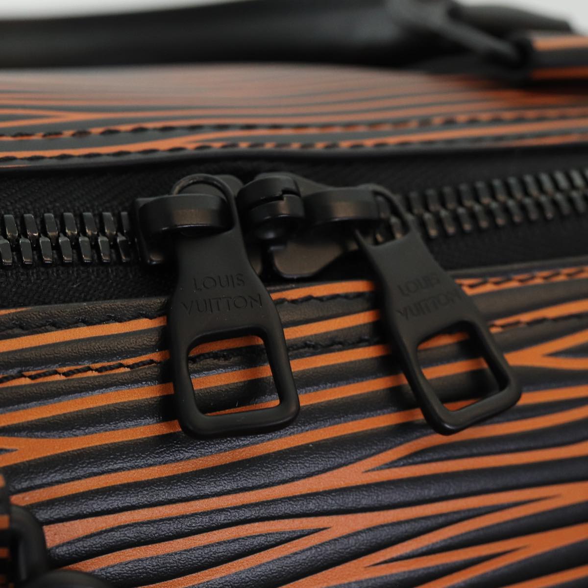 LOUIS VUITTON Epi XL Keepall Bandouliere 50 Boston Bag Black M23174 Auth 82746S