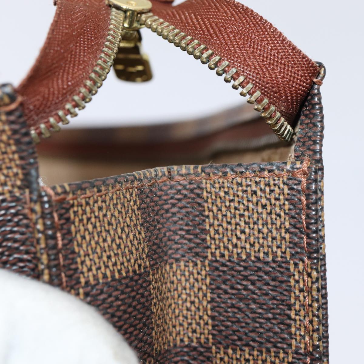 LOUIS VUITTON Damier Ebene Poche Toilette 26 Pouch N47543 LV Auth 83540