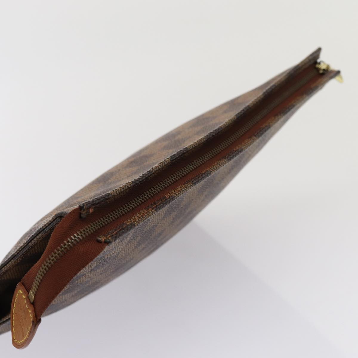 LOUIS VUITTON Damier Ebene Poche Toilette 26 Pouch N47543 LV Auth 83540