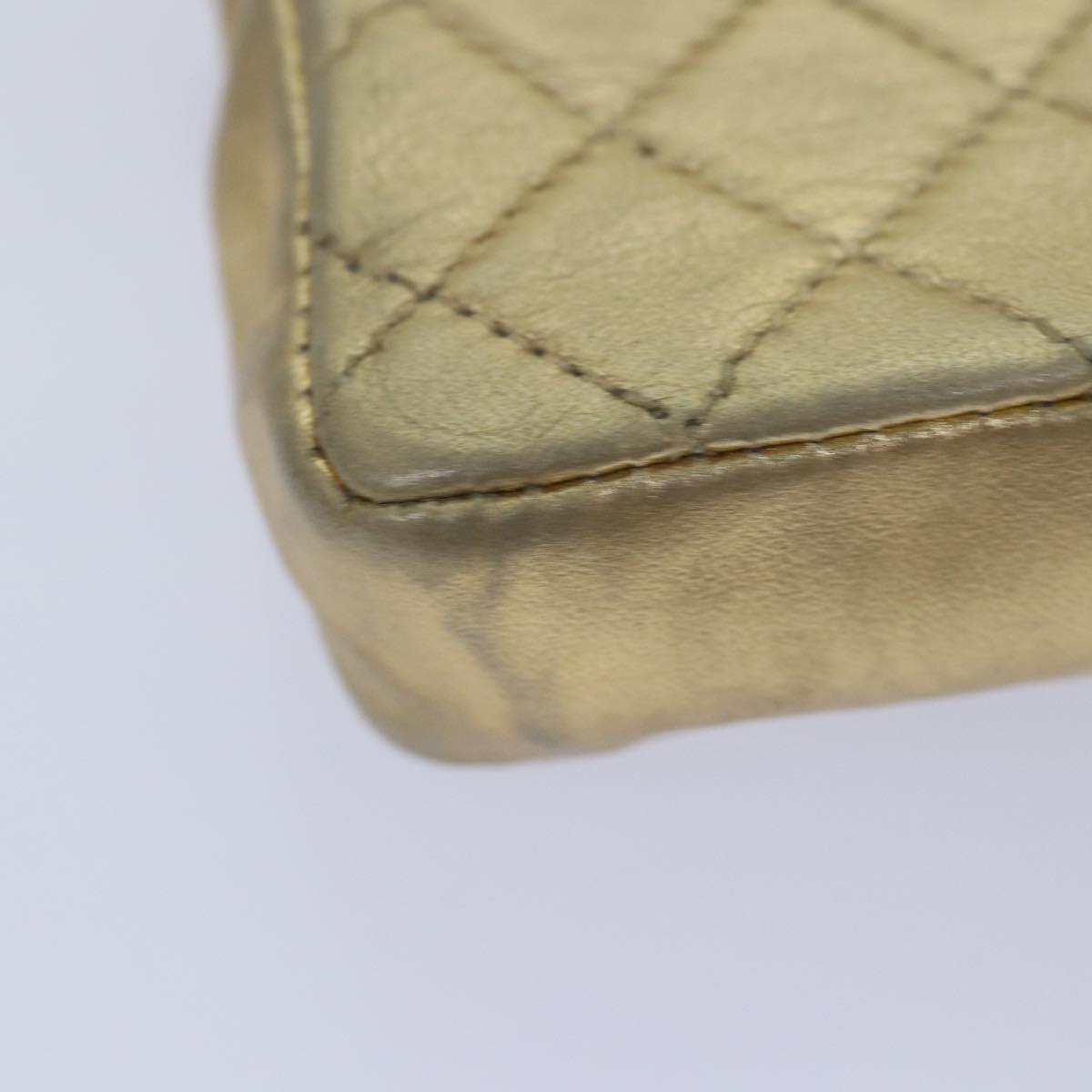 CHANEL Mini Matelasse Chain Shoulder Bag Lamb Skin Gold Tone CC Auth 84205V