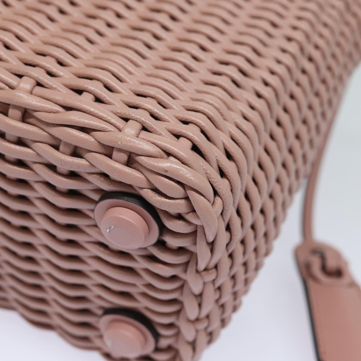 Salvatore Ferragamo Gancini Shoulder Bag Leather Pink Auth 84233AV