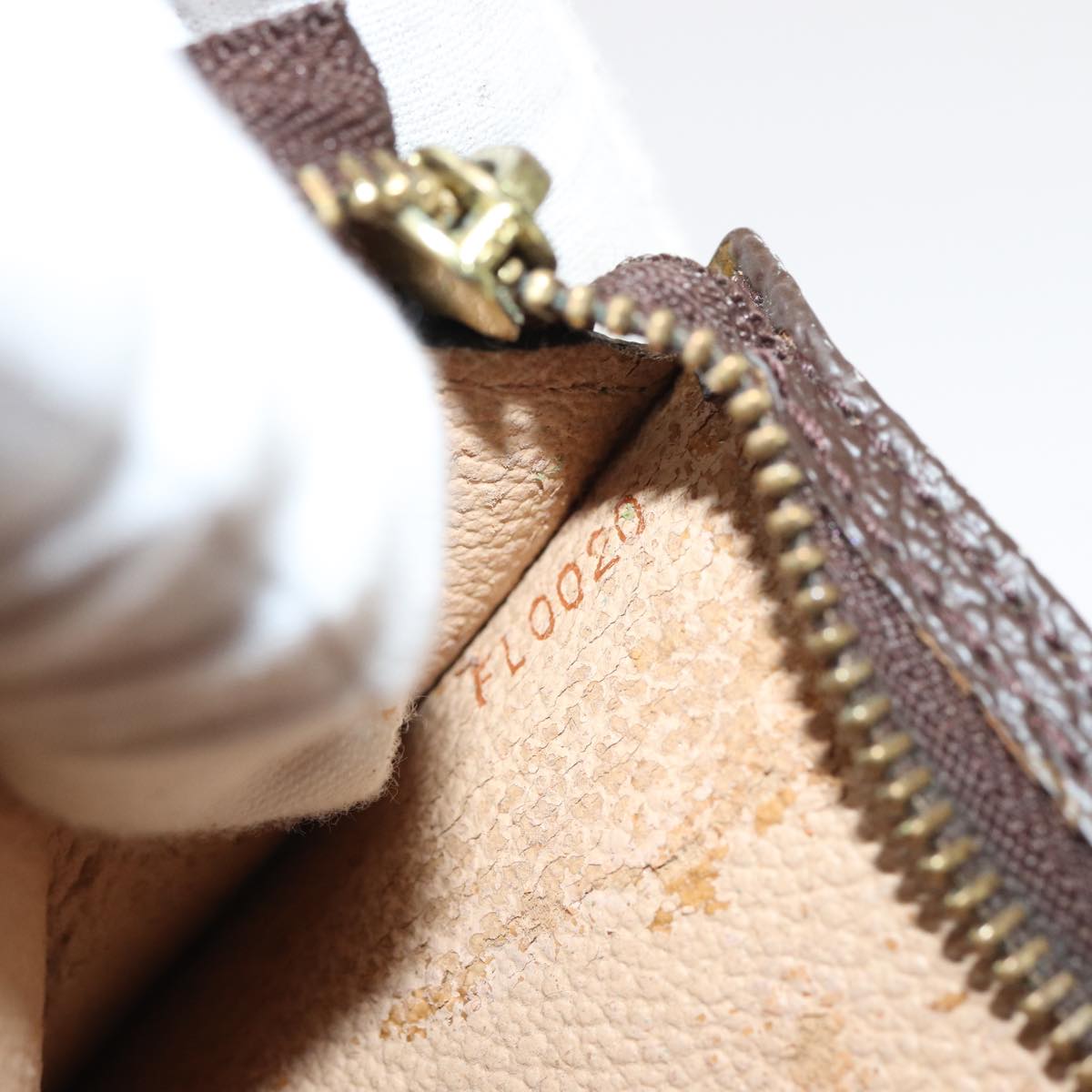 LOUIS VUITTON Monogram Bucket GM Pouch Accessory Pouch LV Auth 84282