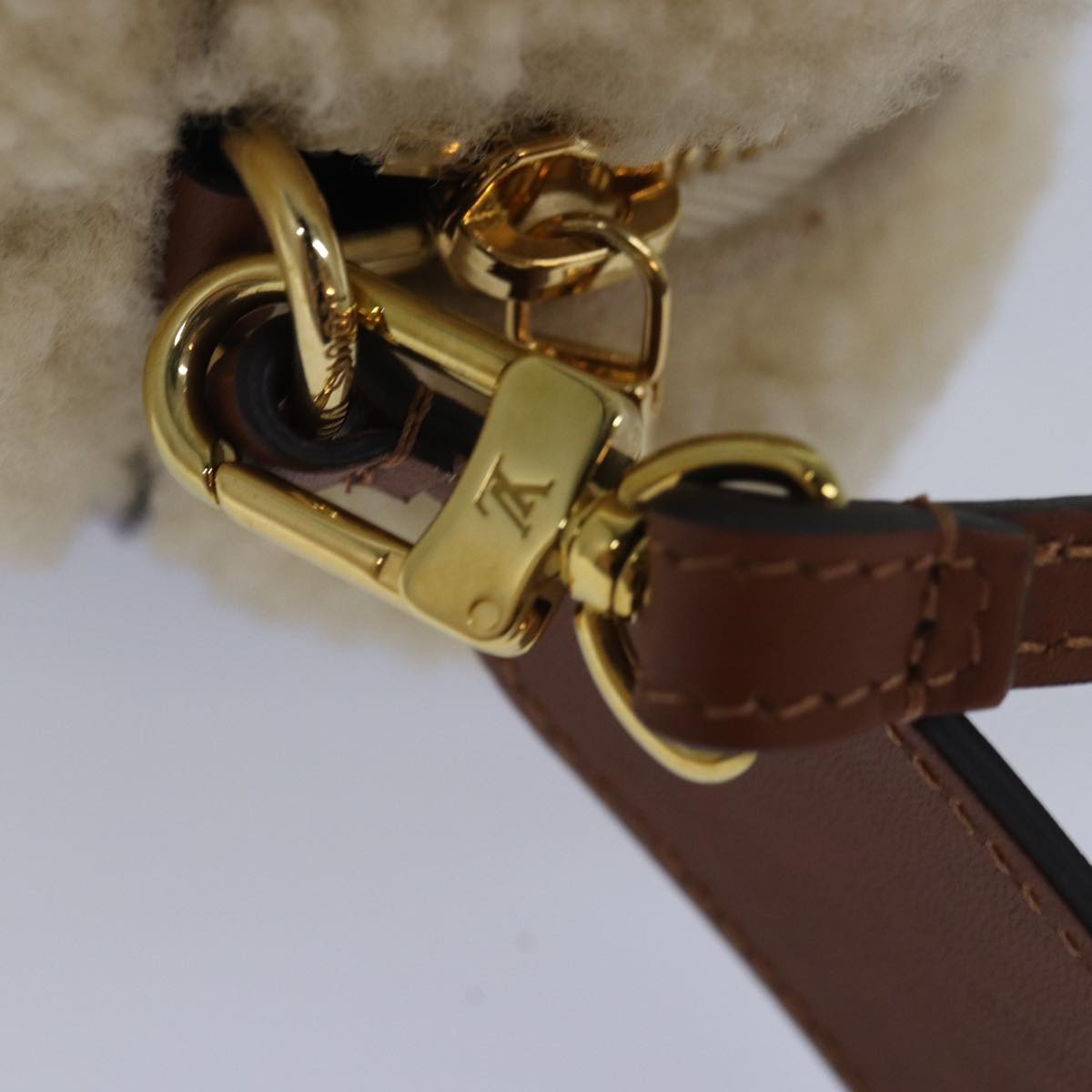 LOUIS VUITTON Monogram Teddy Beach Pouch Beige Black M68599 LV Auth 84395SA