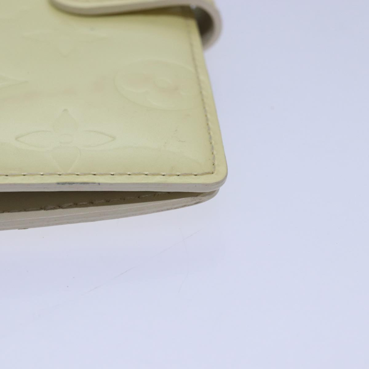 LOUIS VUITTON Vernis Agenda PM Day Planner Cover Perle R21010 LV Auth 84665