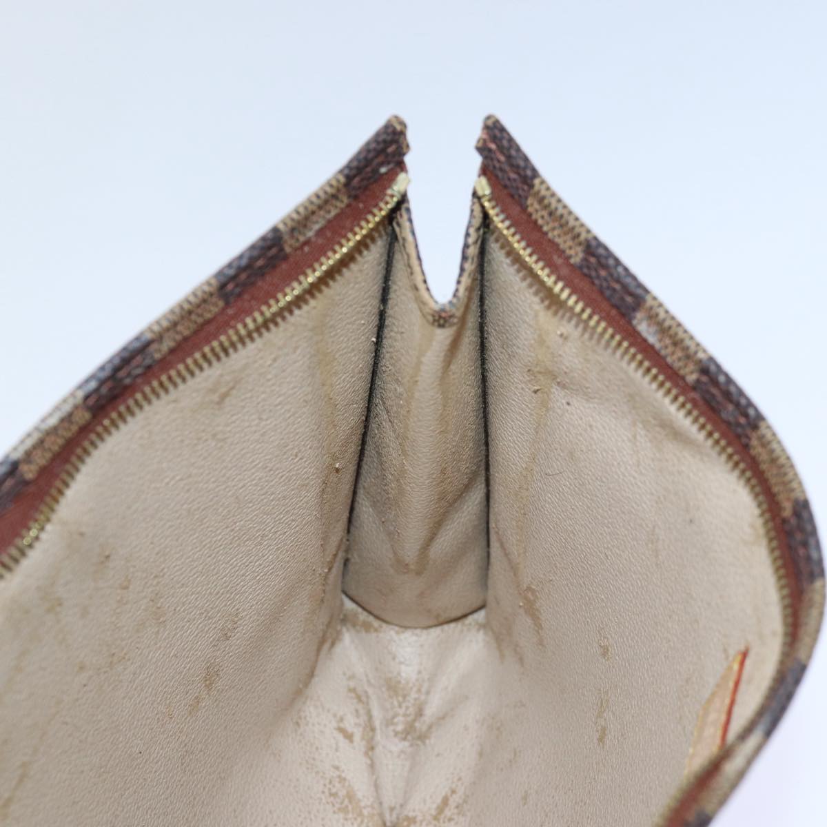 LOUIS VUITTON Damier Ebene Poche Toilette 26 Pouch N47543 LV Auth 84848