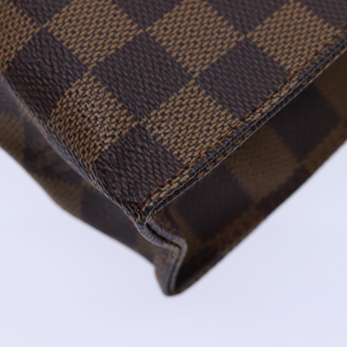 LOUIS VUITTON Damier Ebene Poche Toilette 26 Pouch N47543 LV Auth 84848