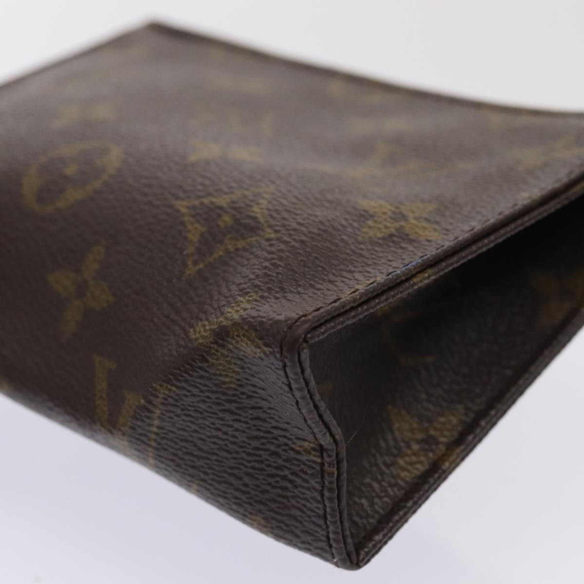 LOUIS VUITTON Monogram Poche Toilette 15 Pouch M47546 LV Auth 84988