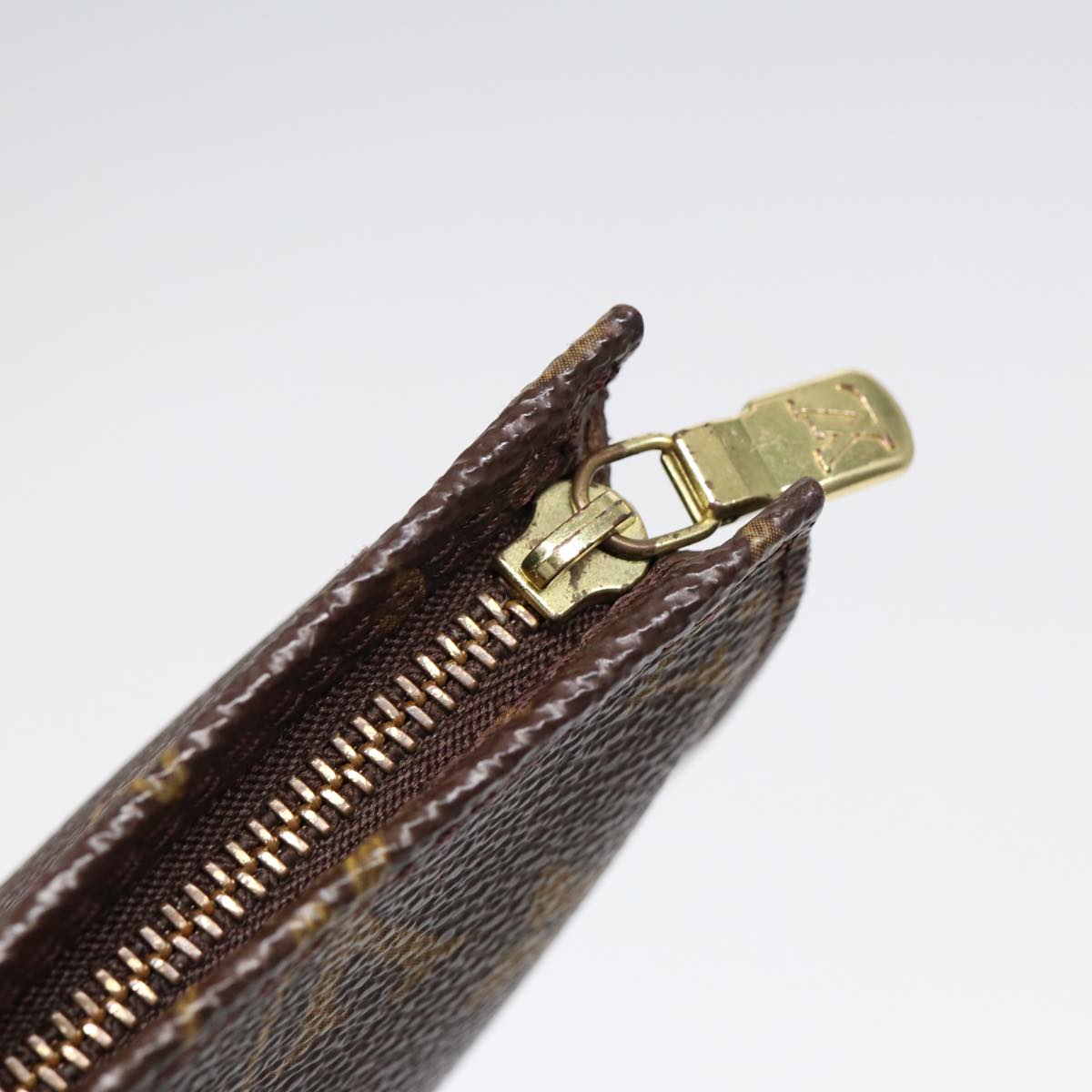 LOUIS VUITTON Monogram Bucket PM Accessory Pouch LV Auth 85077