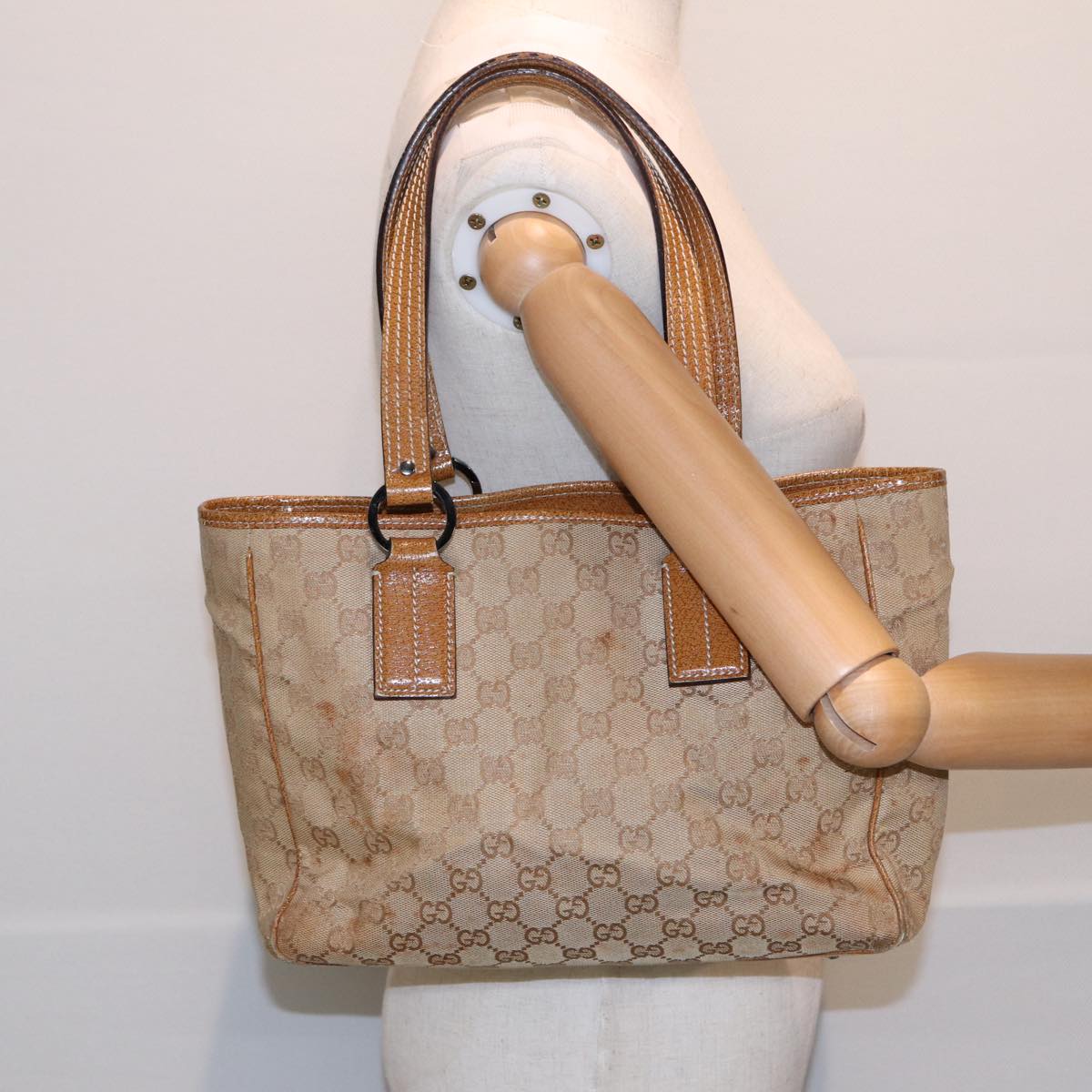 GUCCI GG Canvas Tote Bag Beige 113019 3444 Auth 85129