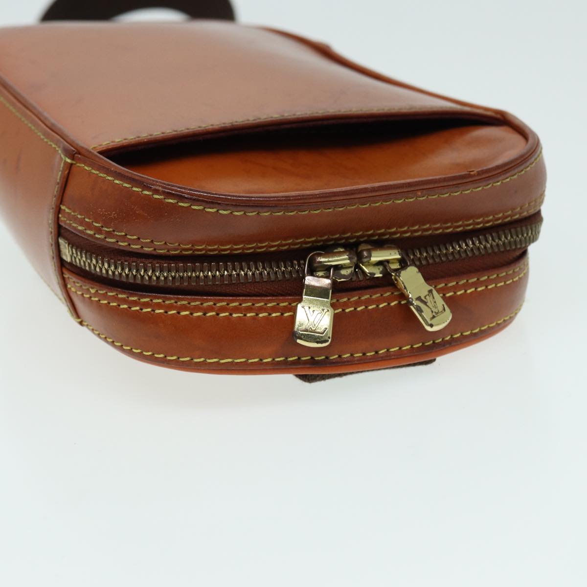 LOUIS VUITTON Nomad Pochette Gange Shoulder Bag Beige LV Auth 85215