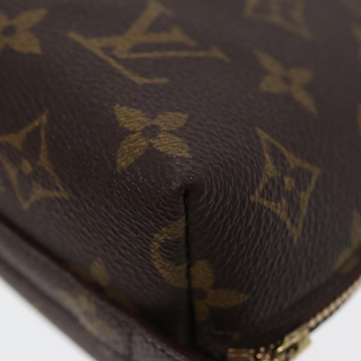 LOUIS VUITTON Monogram Trousse Demi Ronde Cosmetic Pouch M47520 LV Auth 86597