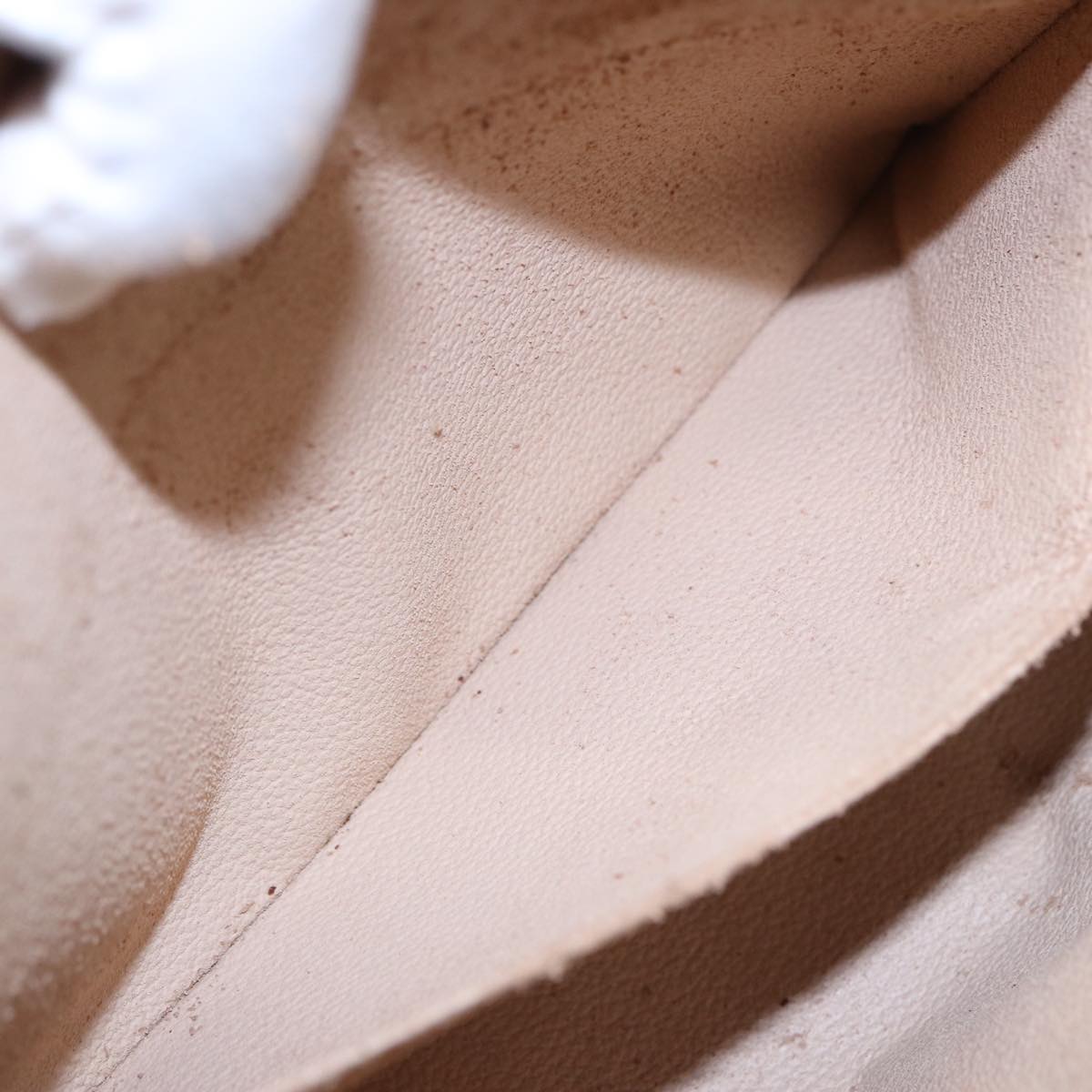 LOUIS VUITTON Monogram Trousse Demi Ronde Cosmetic Pouch M47520 LV Auth 86597