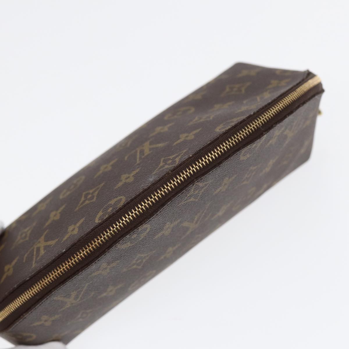 LOUIS VUITTON Monogram Trousse Demi Ronde Cosmetic Pouch M47520 LV Auth 86597