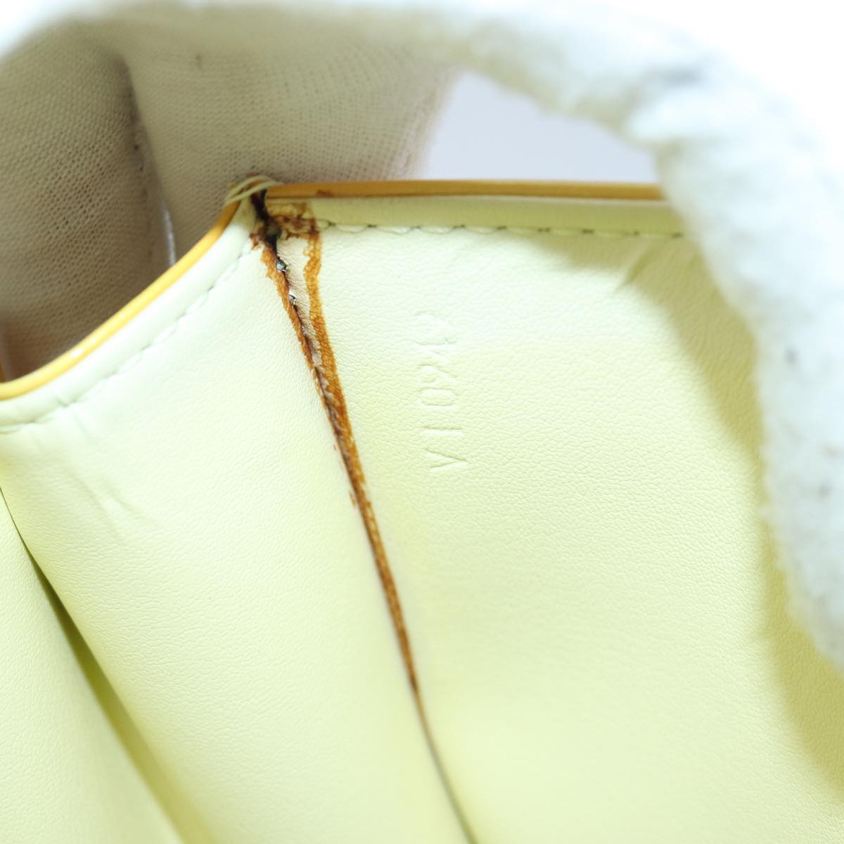 LOUIS VUITTON Monogram Vernis Spring Street Bag Lime Yellow M91068 Auth 86715