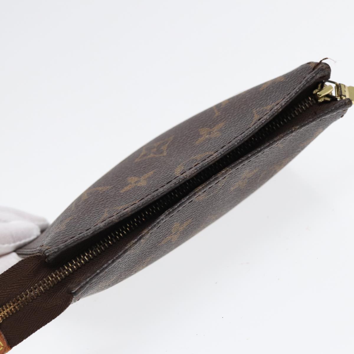 LOUIS VUITTON Monogram Poche Toilette 15 Pouch M47546 LV Auth 87457