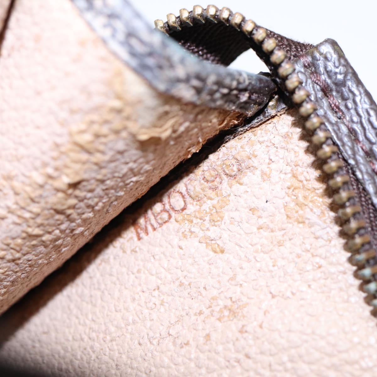 LOUIS VUITTON Monogram Poche Toilette 15 Pouch M47546 LV Auth 87460