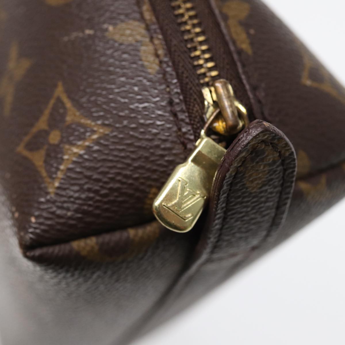 LOUIS VUITTON Monogram Trousse Demi Ronde Cosmetic Pouch M47520 LV Auth 87465