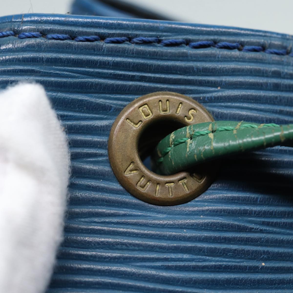 LOUIS VUITTON Epi Noe Shoulder Bag Bicolor Green Blue M44044 LV Auth 87511