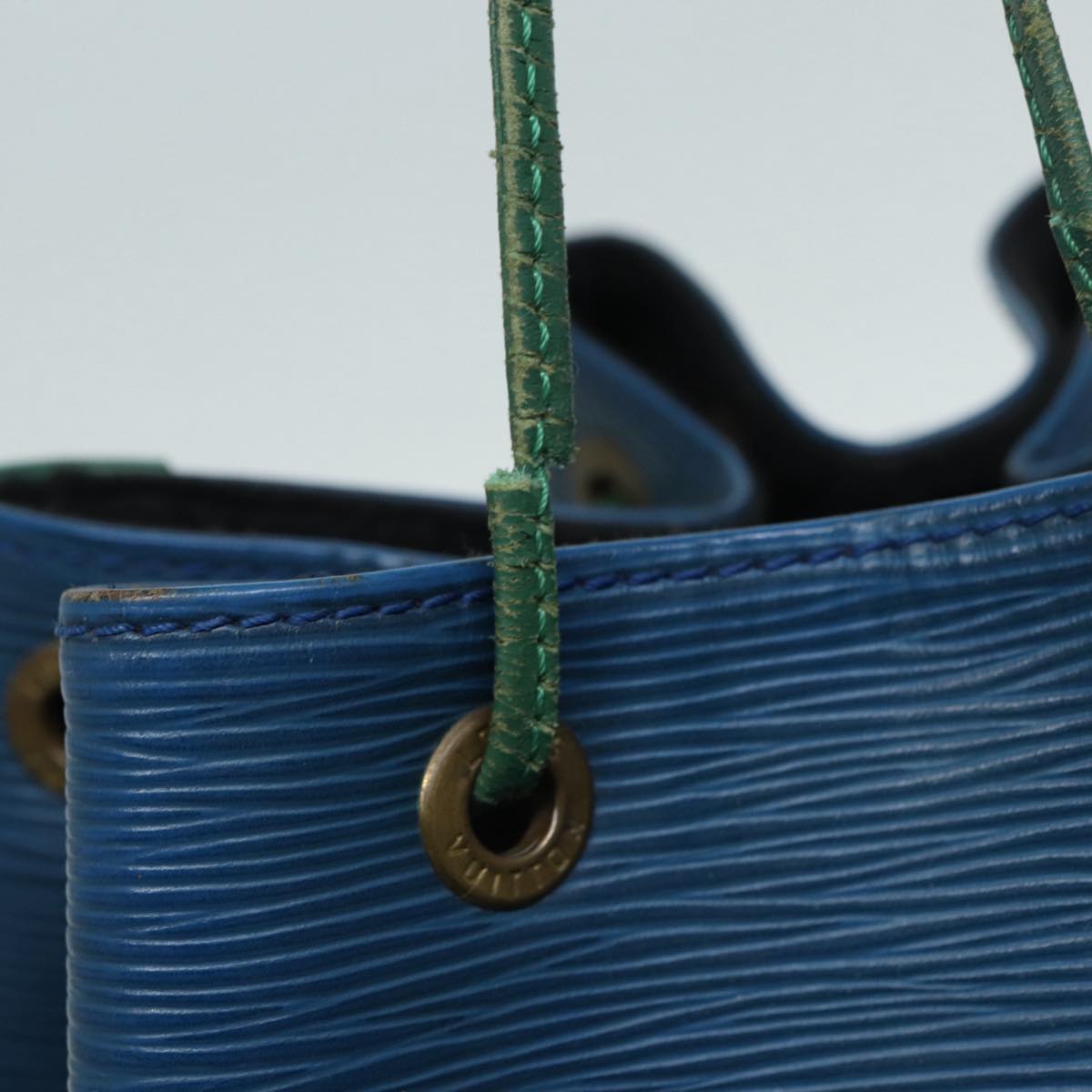 LOUIS VUITTON Epi Noe Shoulder Bag Bicolor Green Blue M44044 LV Auth 87511