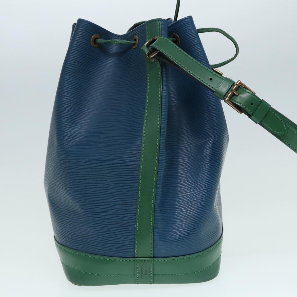 LOUIS VUITTON Epi Noe Shoulder Bag Bicolor Green Blue M44044 LV Auth 87511