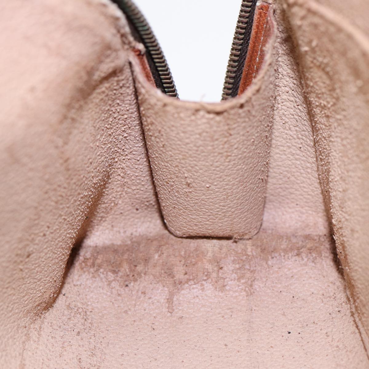 LOUIS VUITTON Monogram Trousse Demi Ronde Cosmetic Pouch M47520 LV Auth 87547