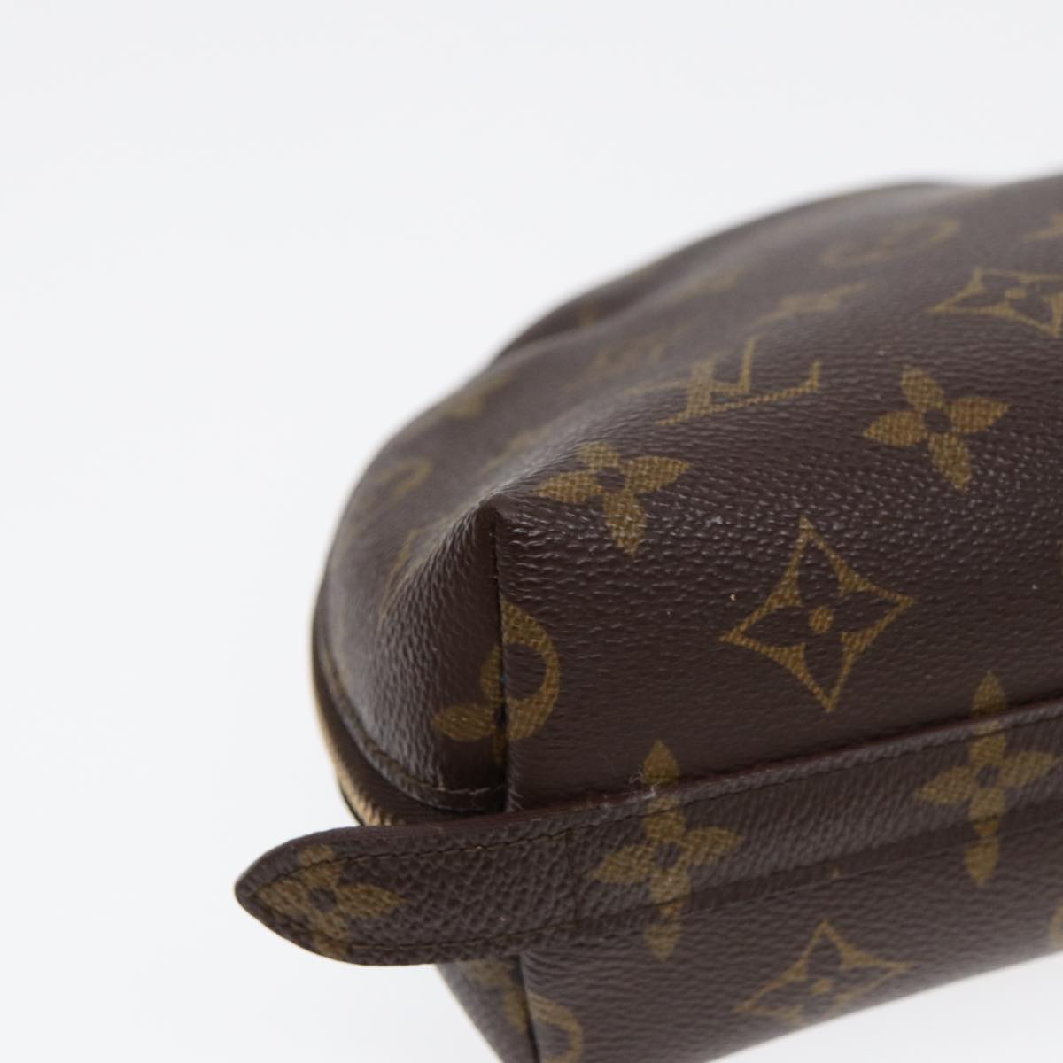 LOUIS VUITTON Monogram Trousse Demi Ronde Cosmetic Pouch M47520 LV Auth 87547