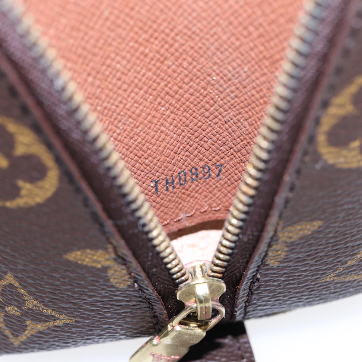 LOUIS VUITTON Monogram Trousse Demi Ronde Cosmetic Pouch M47520 LV Auth 87600