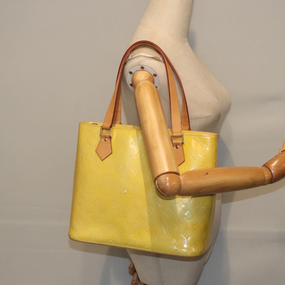 LOUIS VUITTON Monogram Vernis Houston Hand Bag Gris M91053 LV Auth 87791