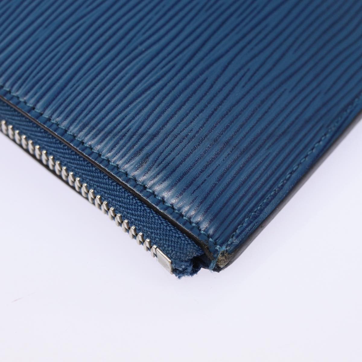 LOUIS VUITTON Epi Pochette Jules GM Clutch Bag Blue M64154 LV Auth 87939