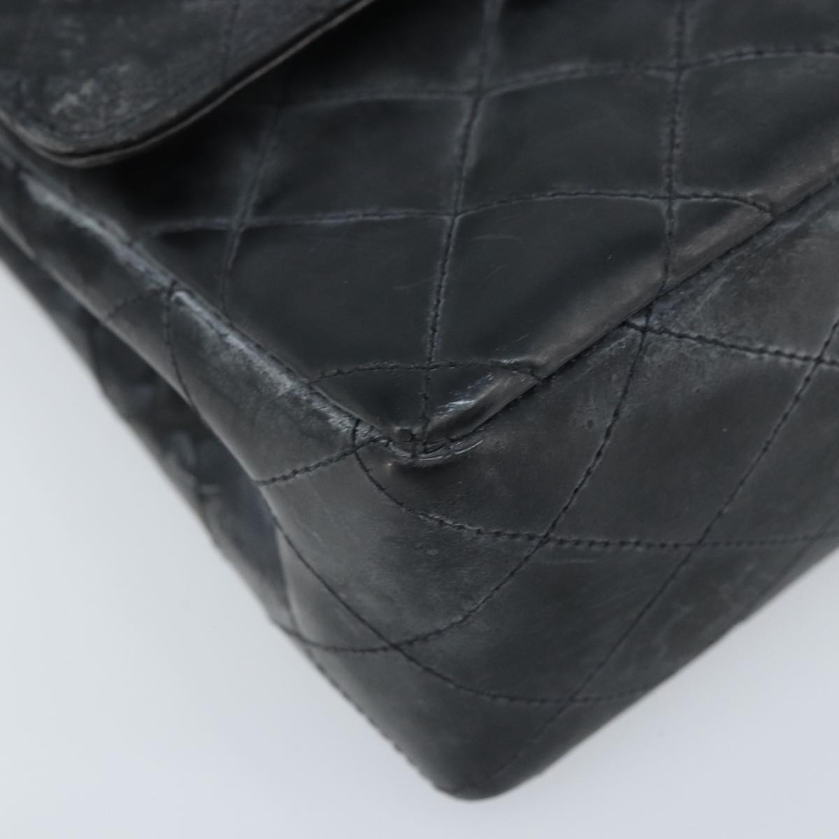 CHANEL Matelasse Chain Shoulder Bag Leather Black Gold CC Auth 88183