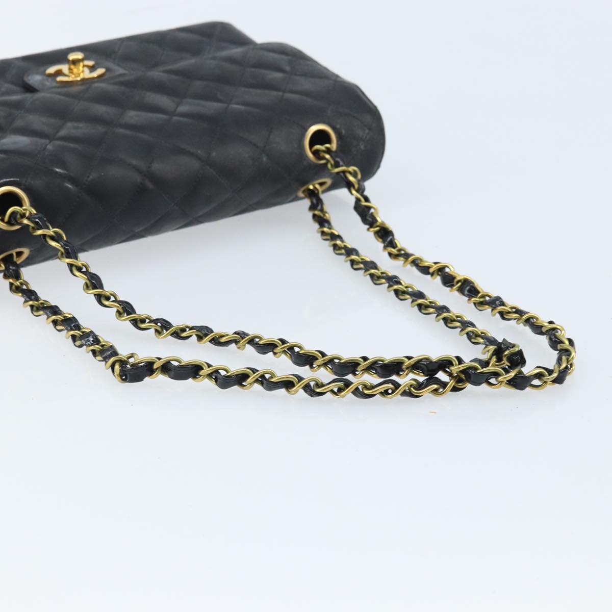 CHANEL Matelasse Chain Shoulder Bag Leather Black Gold CC Auth 88183