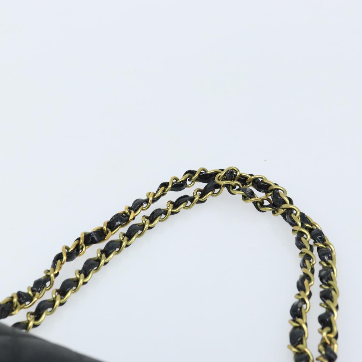 CHANEL Matelasse Chain Shoulder Bag Leather Black Gold CC Auth 88183