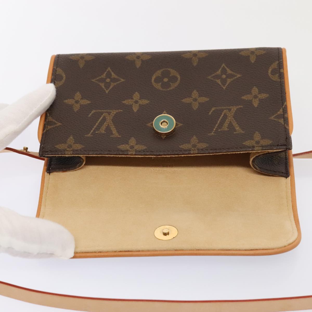 LOUIS VUITTON Monogram Pochette Florentine Waist bag M51855 LV Auth 88916AV