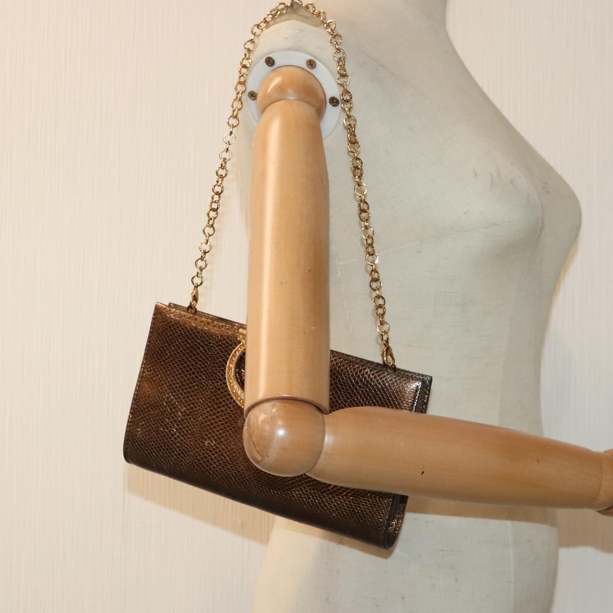 Salvatore Ferragamo Gancini Chain Shoulder Bag Leather Brown Auth 89807