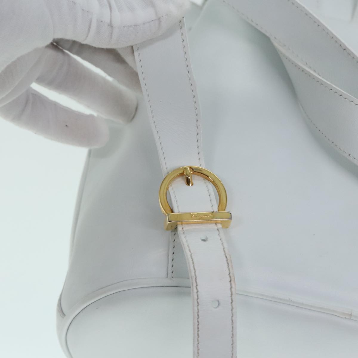 Salvatore Ferragamo Backpack Leather Wicker White Gold Auth 89808V