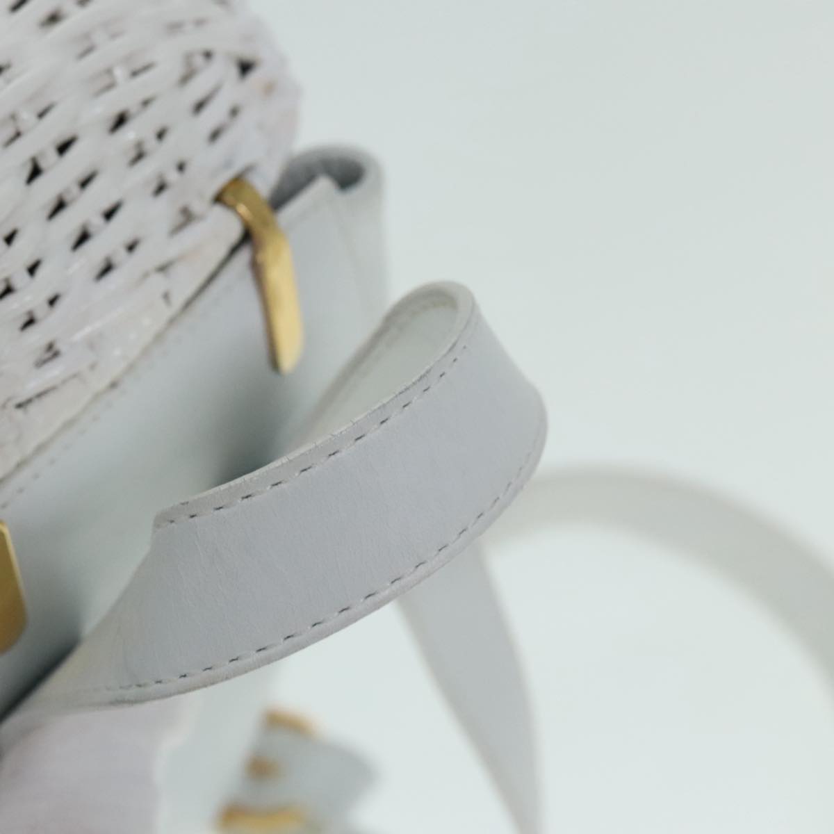 Salvatore Ferragamo Backpack Leather Wicker White Gold Auth 89808V